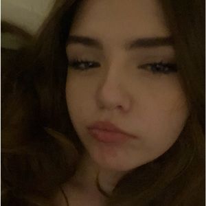 Meet your Posher, Nina